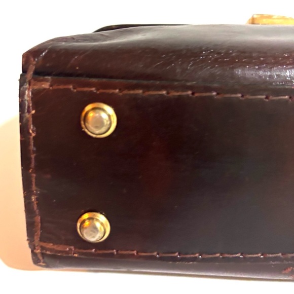 Vintage Elegant Brown distressed Leather Handbag - Picture 9 of 11